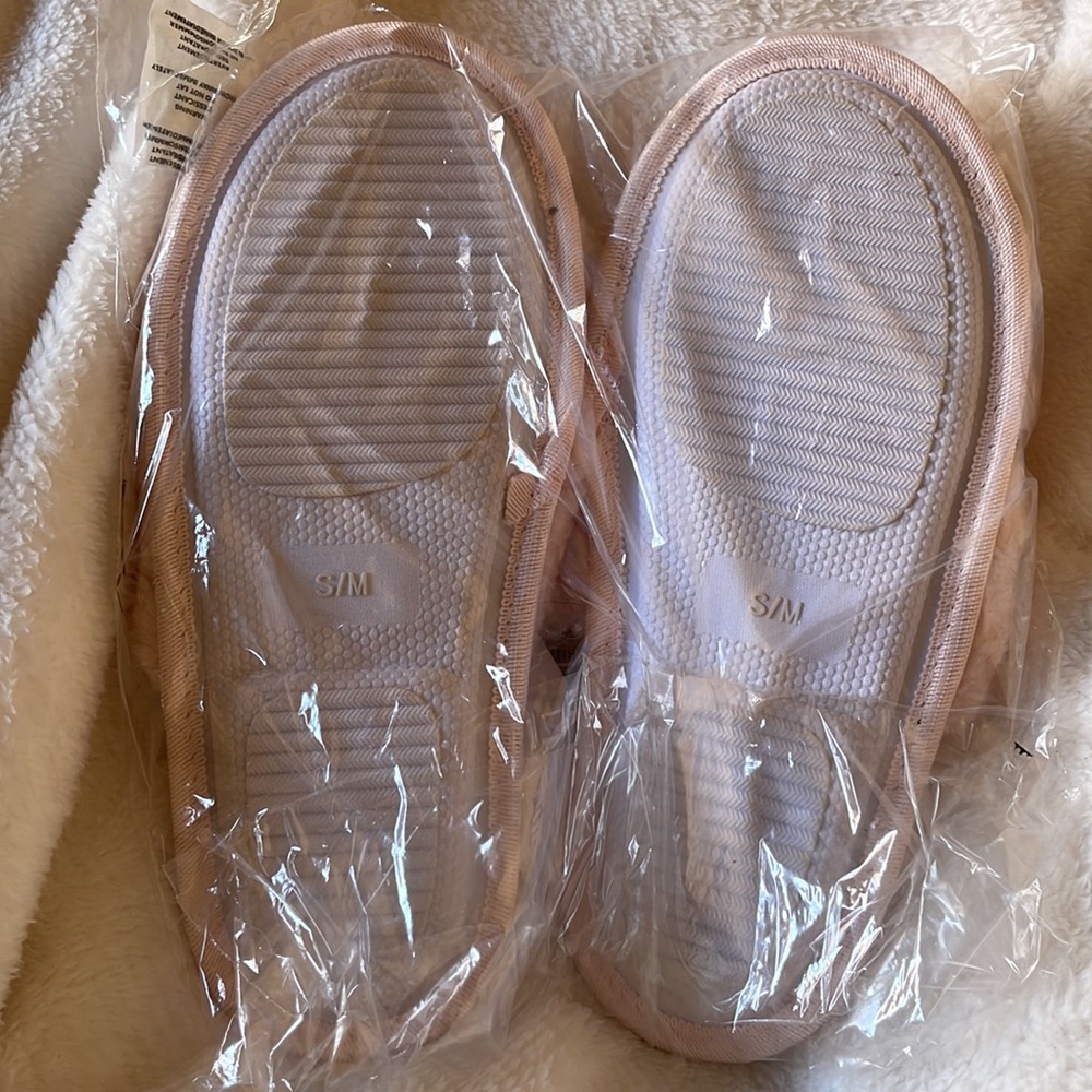 Splendid criss cross slippers NWT - Picture 7 of 7